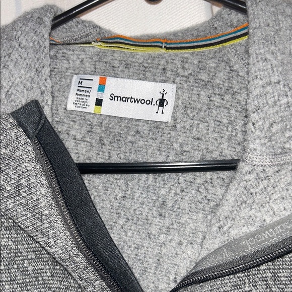 Smartwool Women's Heathered Gray Hooded Jacket - Picture 2 of 9